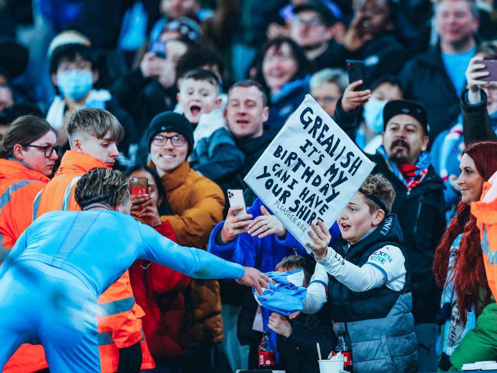 衛冕魔咒 衛冕魔咒